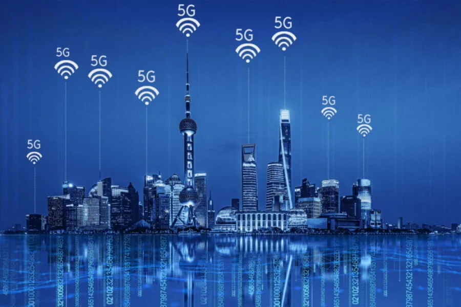 Exploring the Role of Edge Analytics in IoT Implementation