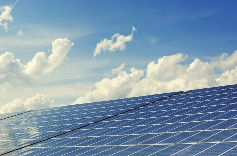 Energy IoT monitoring and utility data analysis
