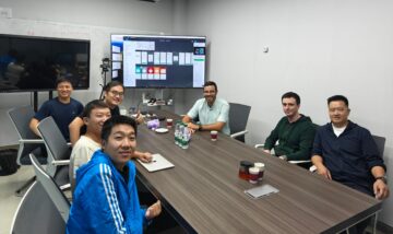 client-visit-office WechatIMG128 scaled